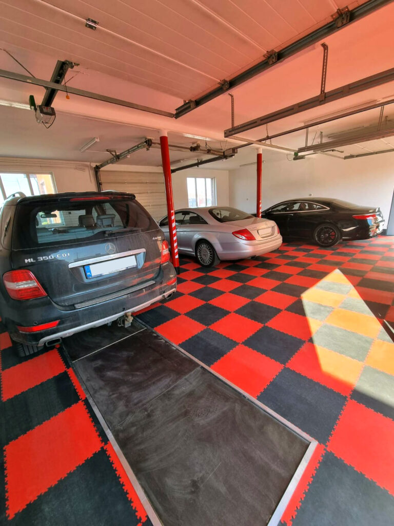 Garage, Polen