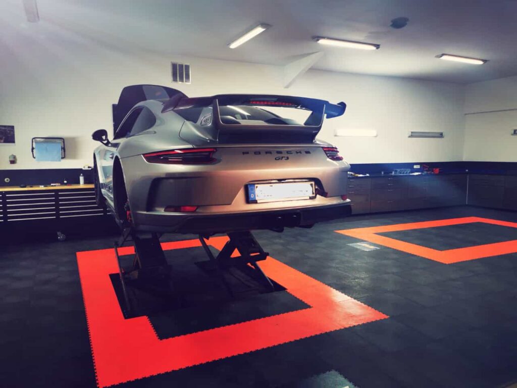 Autowerkstatt, Deutschland