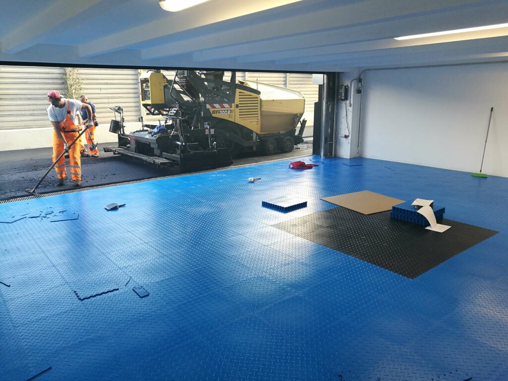 Garage, Italien